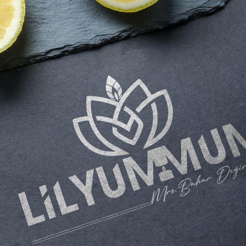 Lilyum Mum